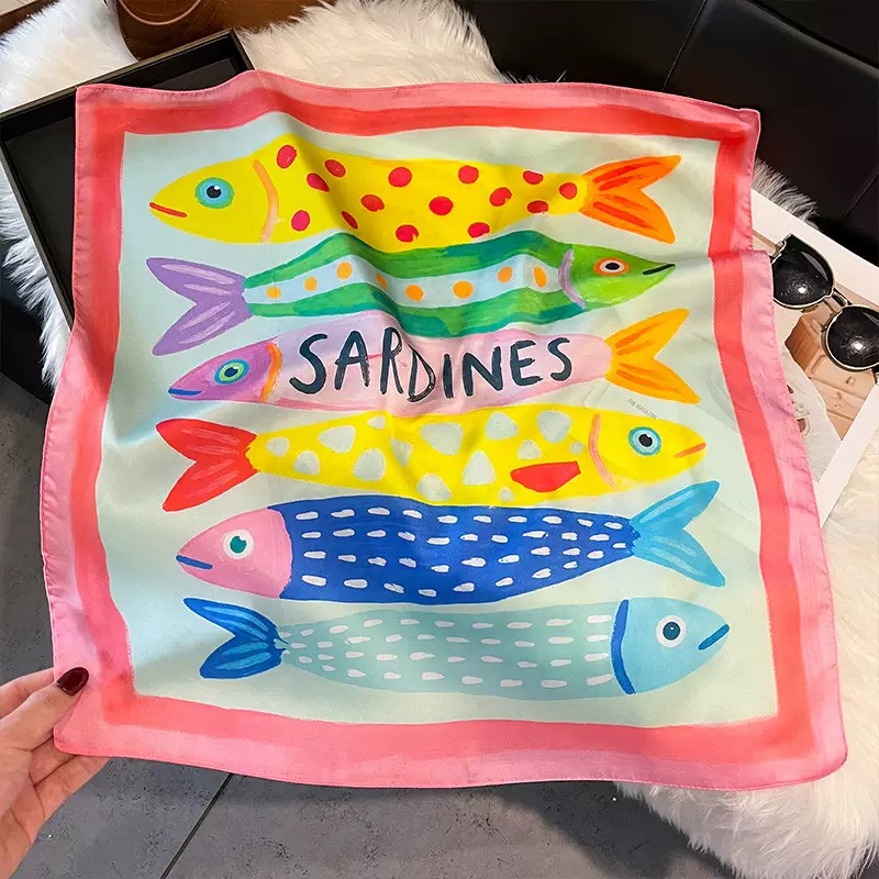 ファッション魚柄スクエアシルクヘッドスカーフ女性エレガントヒ - Scarf Silk Square のレビューと価格